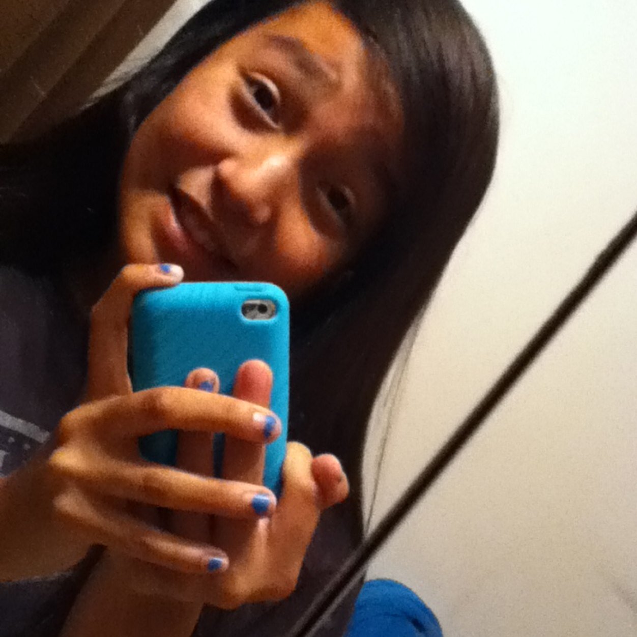 AmosLeah13's profile picture. 