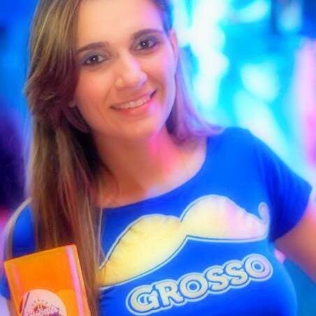 '' Posso ser leve como uma brisa ou forte como uma ventania..
Depende quando e como vooc me vê passar.. '''