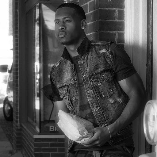 HipHop Artist in NC. http://t.co/uFg98FZu
Lyrical,party music w/meaning.Creative,Impish Bobcats fan.Jadakiss is that dude.Acting classes coming soon