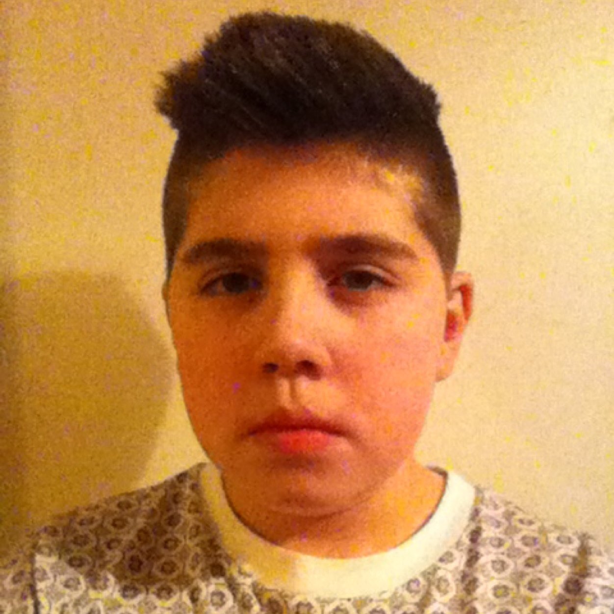 Jack whitmore, age 13 play xbox// insta
Jackyboii1