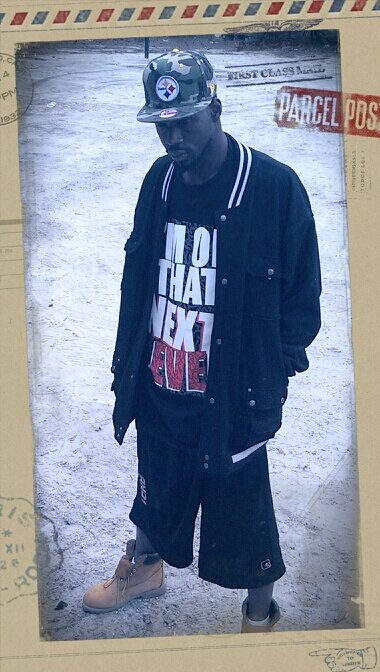 B_Mon3y's profile picture. hoodlife.... from the bottom to the top.... hopewellfinest..... getting money.... all smile