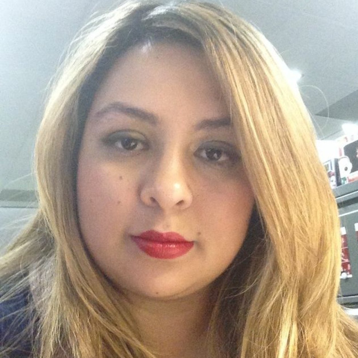 Mom of four, entrepreneur, wellness coach, MBA grad, always hungry for more out of life!