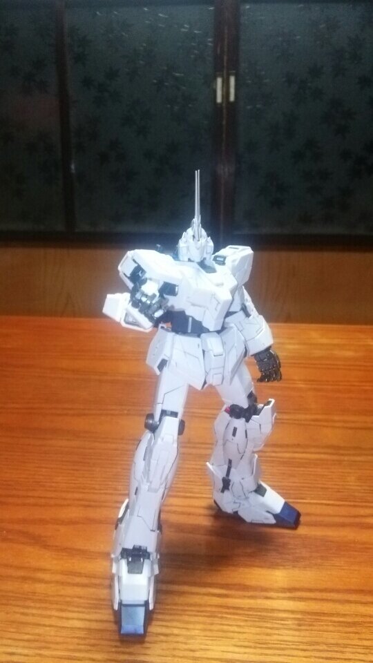 ガンプラ好きな人話したいですーヽ( ・∀・)ﾉ よろしくお願いします!!(*∀*)