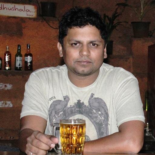 Ritzyyee's profile picture. 