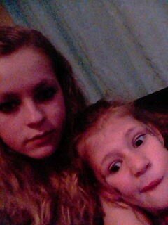 toute mes bff : pauline ,mila, juliette ,alex et plein d'autre je vous aimes :)j'adore la guitare