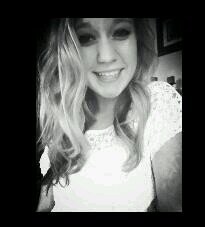 bestiee Shannonn♥♥Directioner♥FB♥Belieber♥15y/o♥3e klas♥