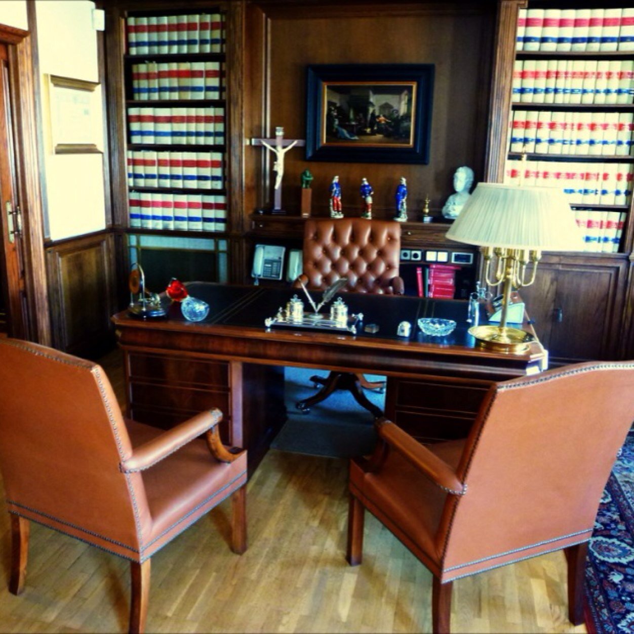 ESPECIALISTAS EN DERECHO LABORAL DESDE 1936 EJASO&M.&.I. FALCÓ ABOGADOS DESPACHO NACIONAL MULTIDISCIPLINAR