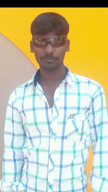 SolaiPandiyan's profile picture. 