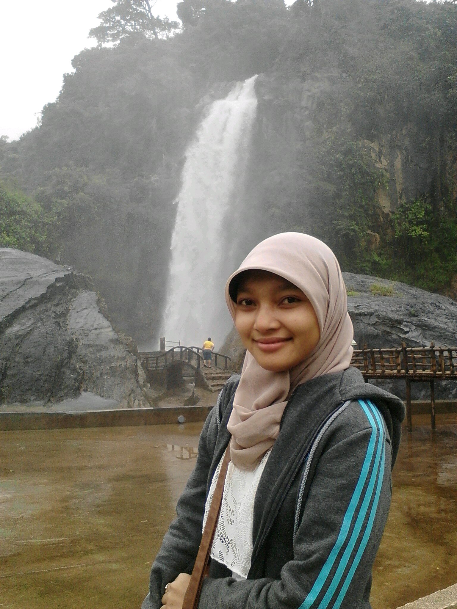 My Birthday 05june1992 | I'am an Ordinary Girl :)
