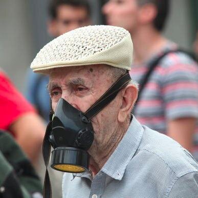 Θα περάσουν αποπάνω μας όλοι οι τροχοί στο τέλος τα ίδια τα όνειρα μας θα μας σώσουν.