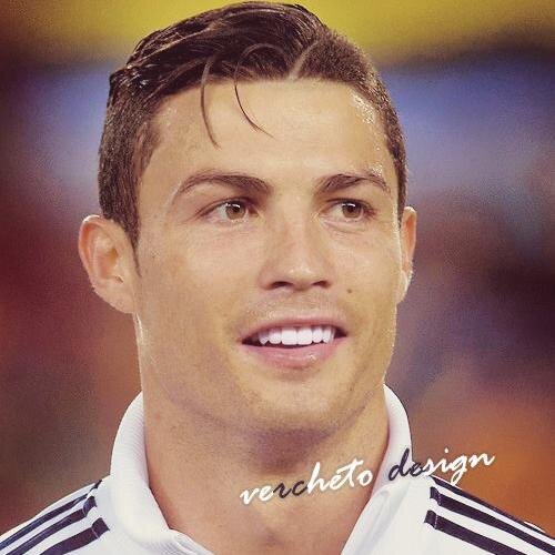 My only dream is to see @Cristiano Ronaldo and face-to-face or via twitter that watches me because as a life for me