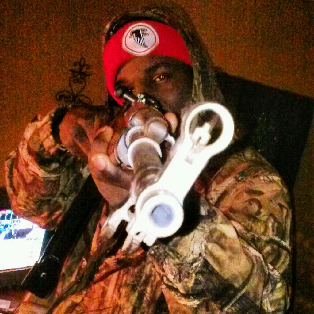 Follow me on iG: ifg_phat2timez