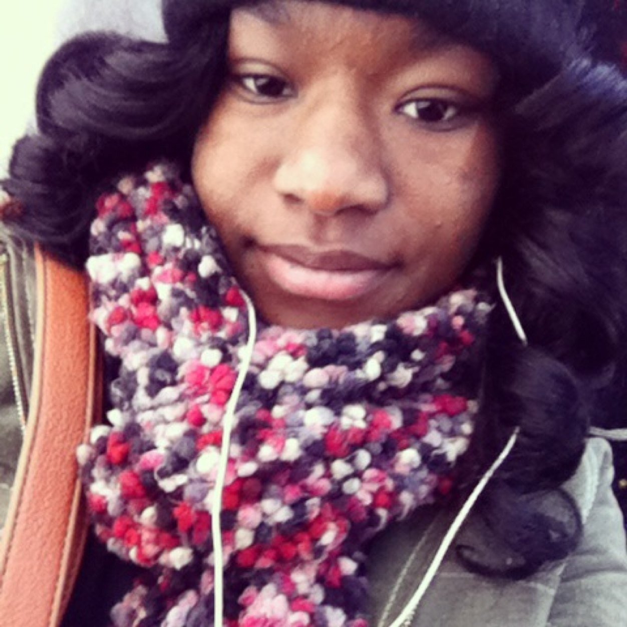 bombchell_'s profile picture. cjd ❤️❤️