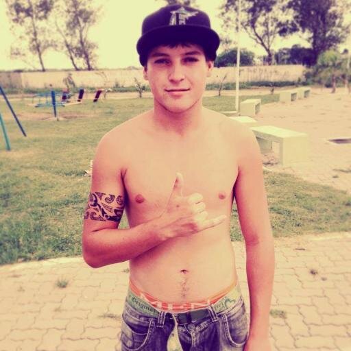 Foda-se oque o otario diz,
Eu to sempre vendo alem,
Com a visão de raio X,
O vilão não para o beat,
1 milhao pra cada hit,
Esse é o flow do Superman,cdn