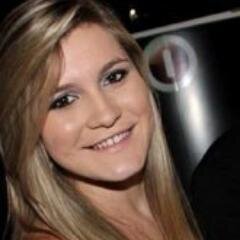 catgercica's profile picture. E sinto-me feliz por nada, por tudo. :)