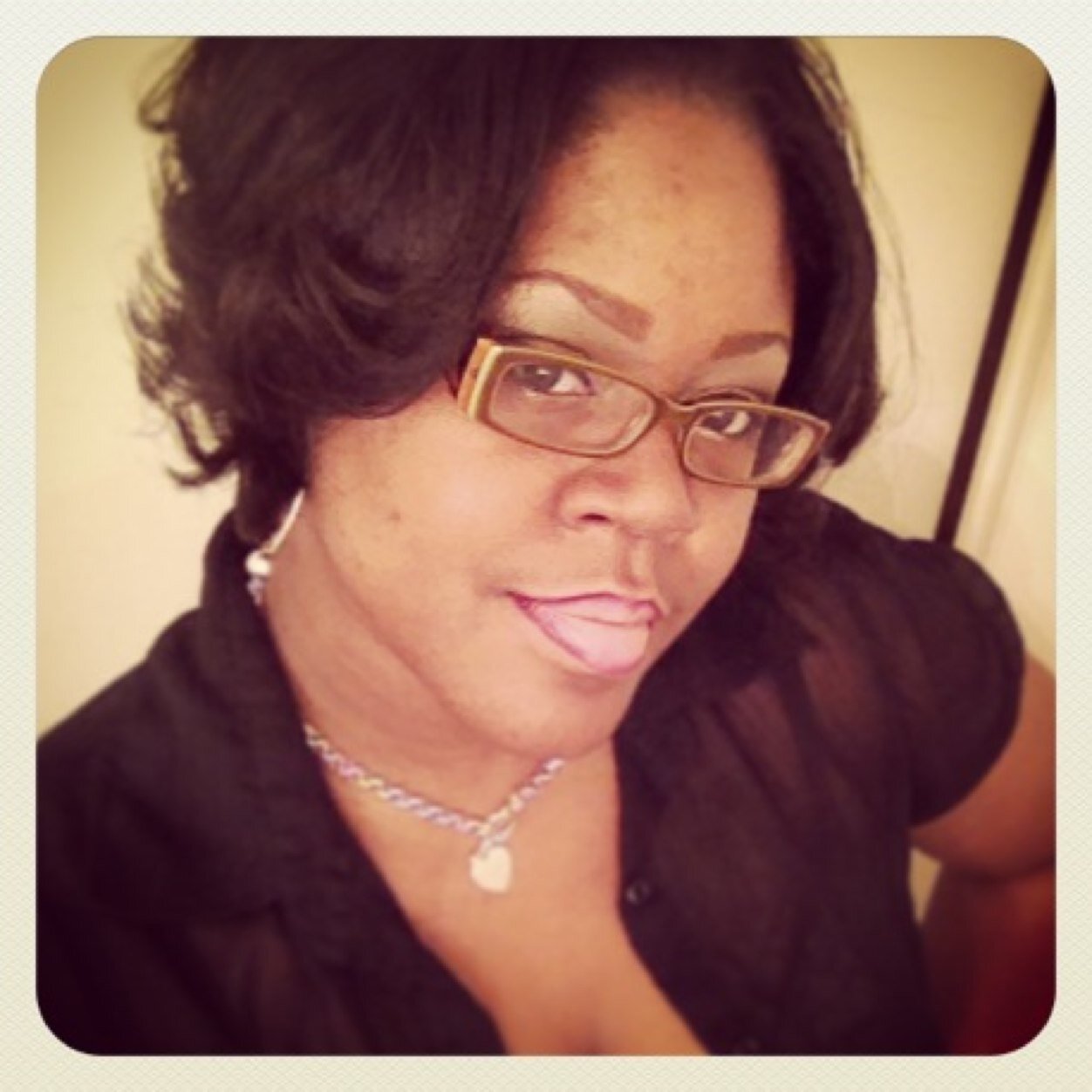 Bedroom Kandi Consultant for the DC, MD, VA area. For your next Girls Night Out contact me. Earn extra cash work your own hours contact me.