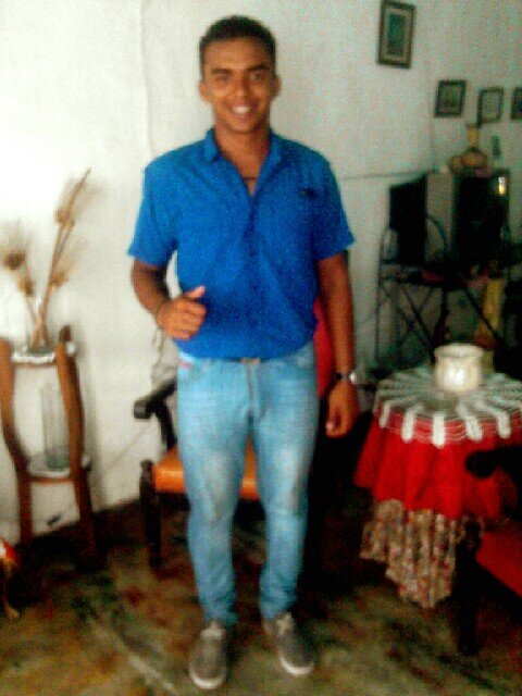 adonis103617381's profile picture. adonis