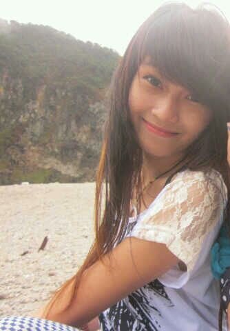 ingin dicintai sepenuh hati :*