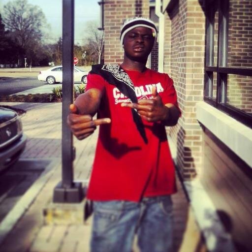 FUK YOU PAY MHE 6ITCH.... #TeamSWAGG #TeamCOUNTRYSIDE #TeamIDGAF #TEAMFUCKYOUANDYOURBITCH #teamSAVAGE #fuckyofeelings #blindupENT.
twifey...dont have one