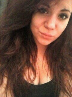 laaurie_aa's profile picture. Insta: Laauriee_                  Snap: Laauriee.a