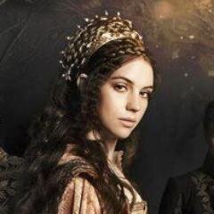 Primer blog en español dedicado a la nueva serie de la CW Reign . ¡Forma parte de la realeza viendo la serie! --- http://t.co/DreUaogFtq