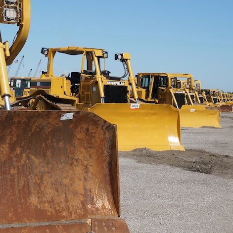 Online Editor for @Equipment_World. Heavy equipment, trucks, drones, and other stuff built for getting dirty.