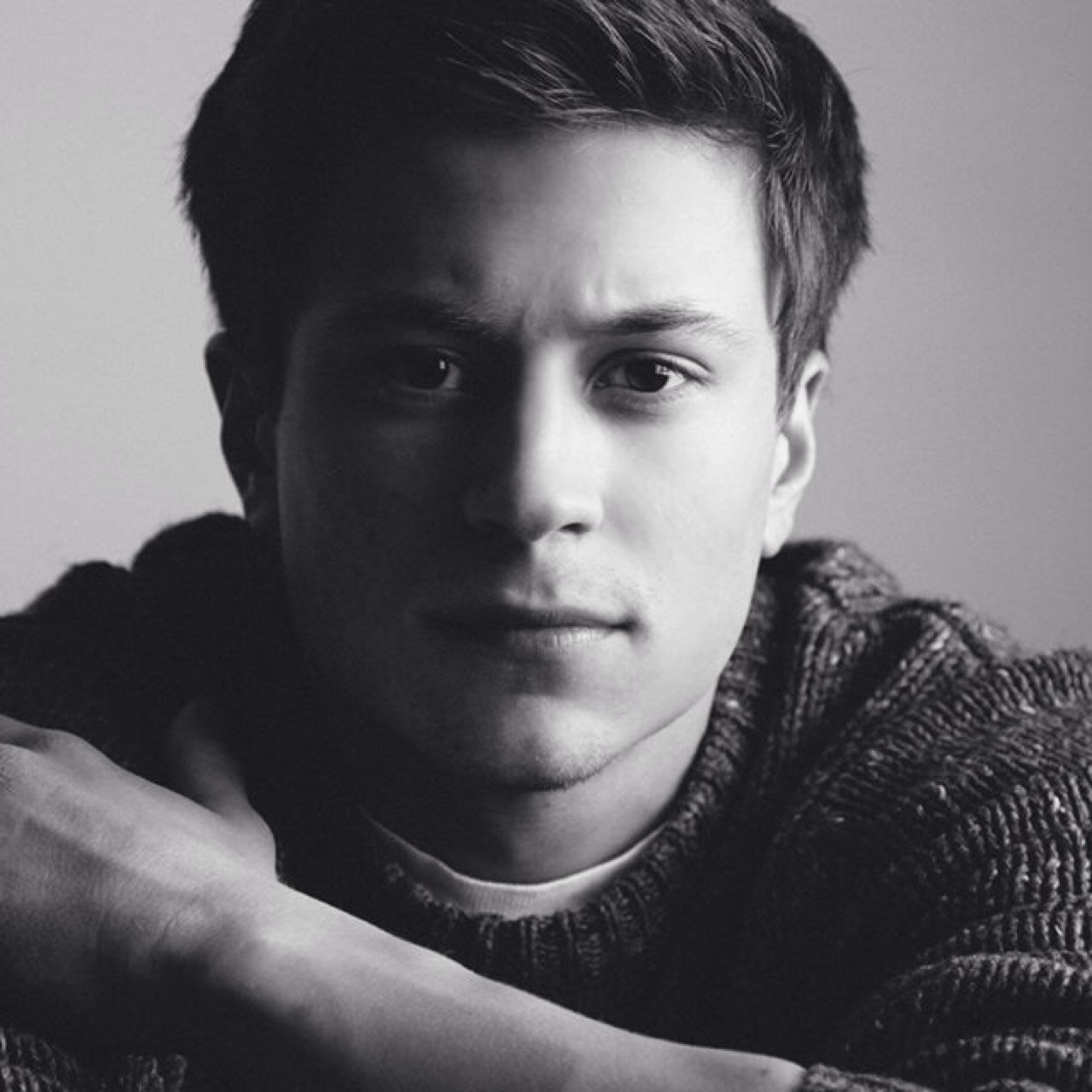 Kansas City based. Actor, Singer, Person.