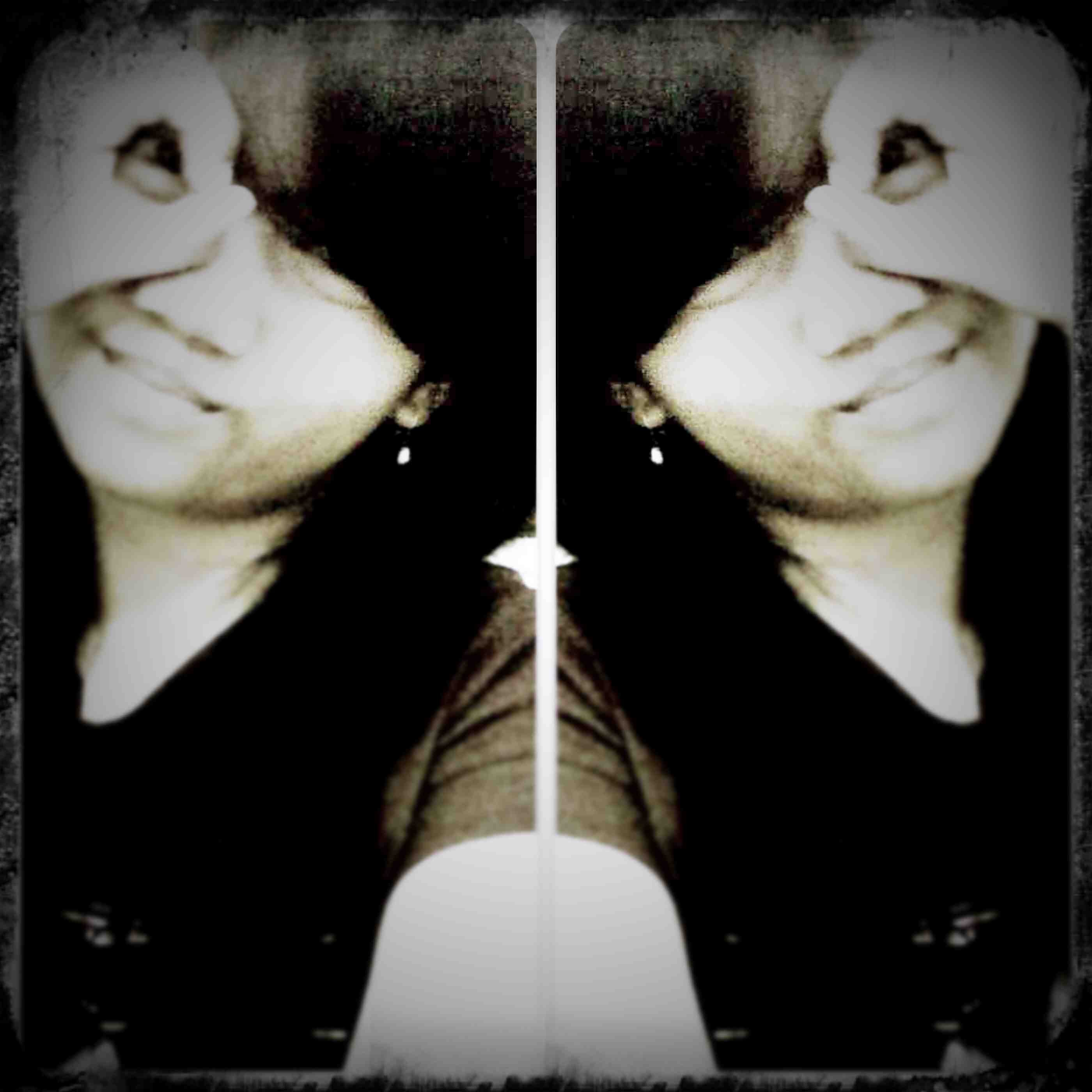 name zahra redina..nick dey/zahra, *jhs3CLG cls 7ALoves giant CS GLBoy... student RangerDancer,play Musical.