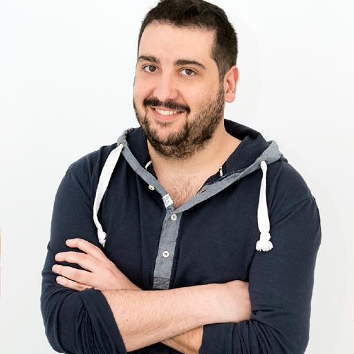Un hombre sólo tiene derecho a mirar a otro hacia abajo, cuando ha de ayudarle a levantarse.