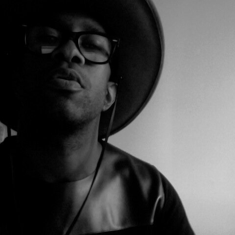 THENickNova's profile picture. l i v e f r o m t h e c i t y.