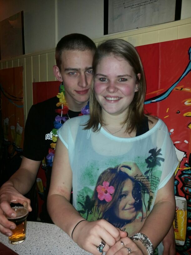 KusjeMarion's profile picture. arnold 14-09-'13 see my acount on facebook  --  http://t.co/JN98LUWImT...