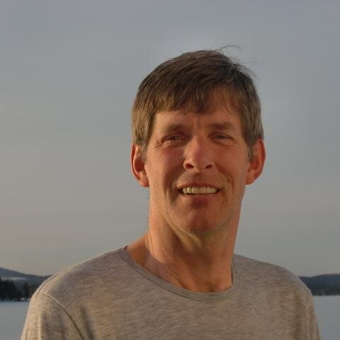 Entrepreneur, CEO Spa Tech Institute, author, teacher, energy worker and musician with a focus on the healing use of sound for personal development.