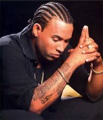 Soy El Rey Del Reggaeton Soy El Único Que E llegado ala sima Trallendole Musica Buena A mi Publico Querido william omar landron rivera Conocido Como DON OMAR