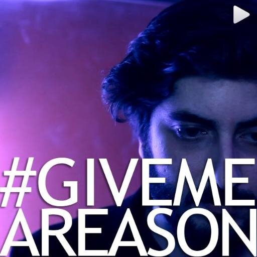 evacalls's profile picture. Indie-Pop, Electropop // give me a reason don't care about myself //