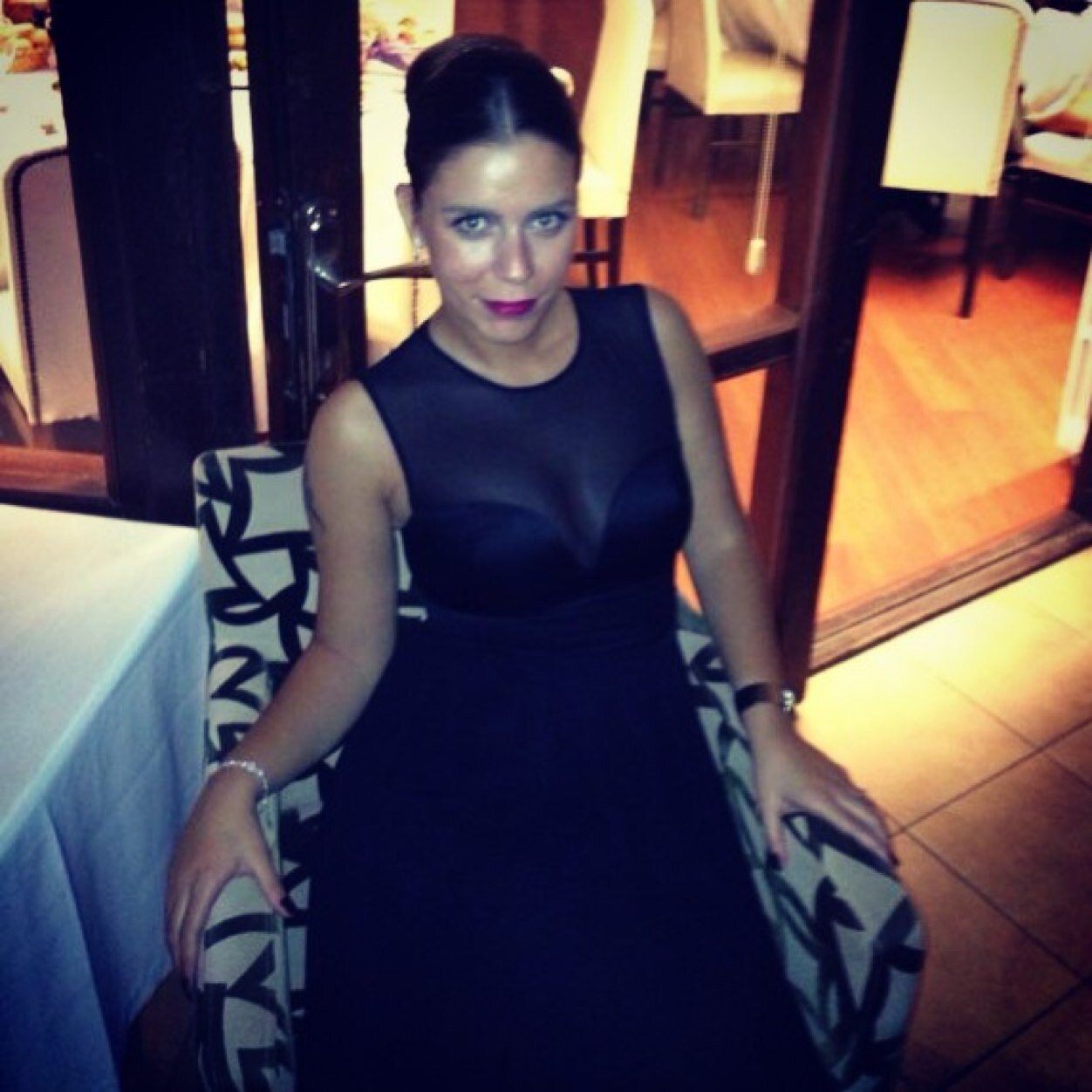 Reninnn's profile picture. Be what you are...Never lie...