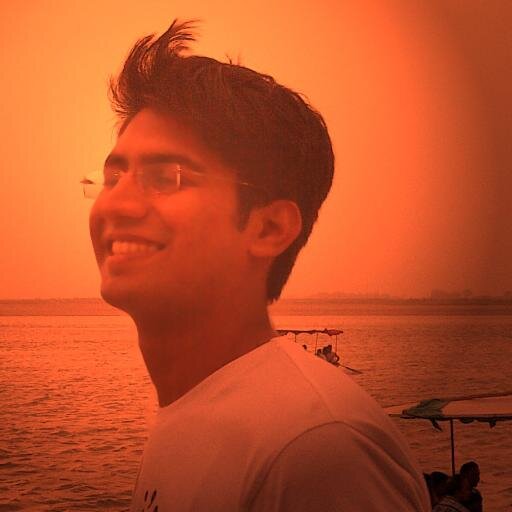 Loves Life... Global Citizen... Rocket Science Lover!!! Big Time Foodieeee... Mysterious.. :P
