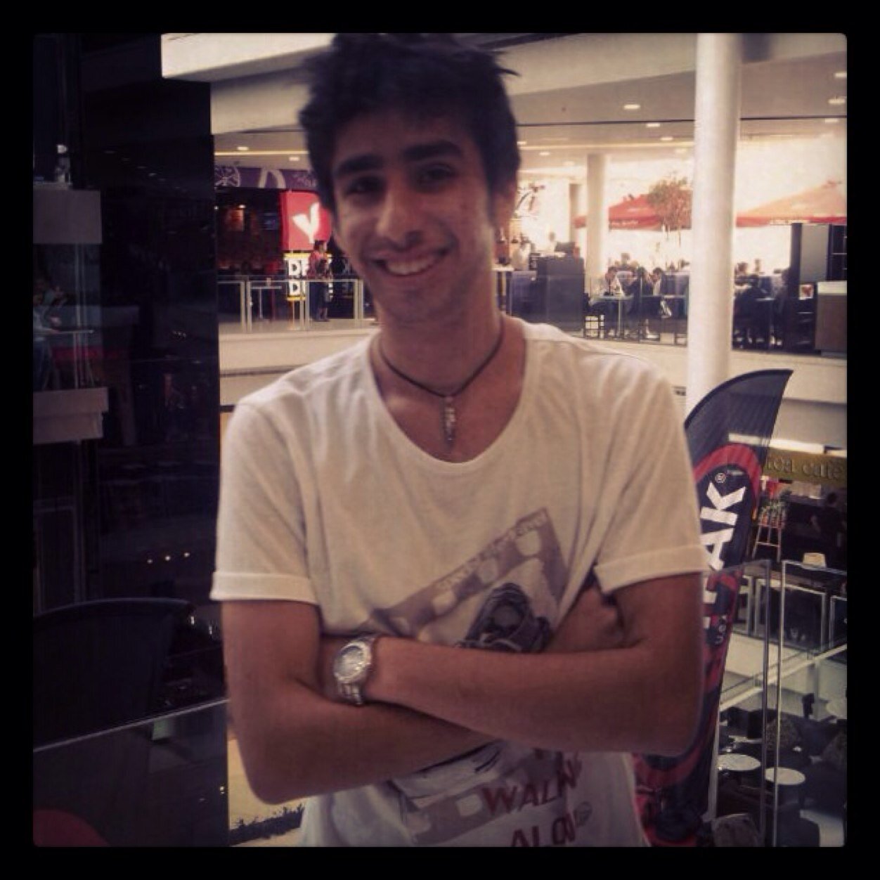 omarkhodr1's profile picture. The beautiful skys the lovely sea the fresh air the feeling of excitement , all these are examples of what i miss while am in ds plce , but 1 most be patient :)