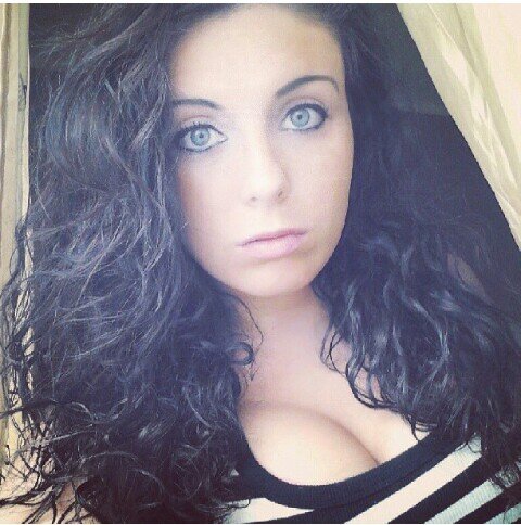 names nicole - 21 . live in medford , singing is my passion ♥ I like to have fun and live life to the fullest follow on instagram -- nicolelukas