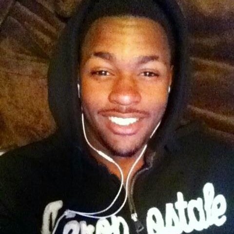 #CCM #RK4L #HonchoGang #Basketball #Freak #OKCThunder #KevinDurant I'm laid back cool calm person, I'ma #SMOKER and I love playing basketball #KiccinClouds