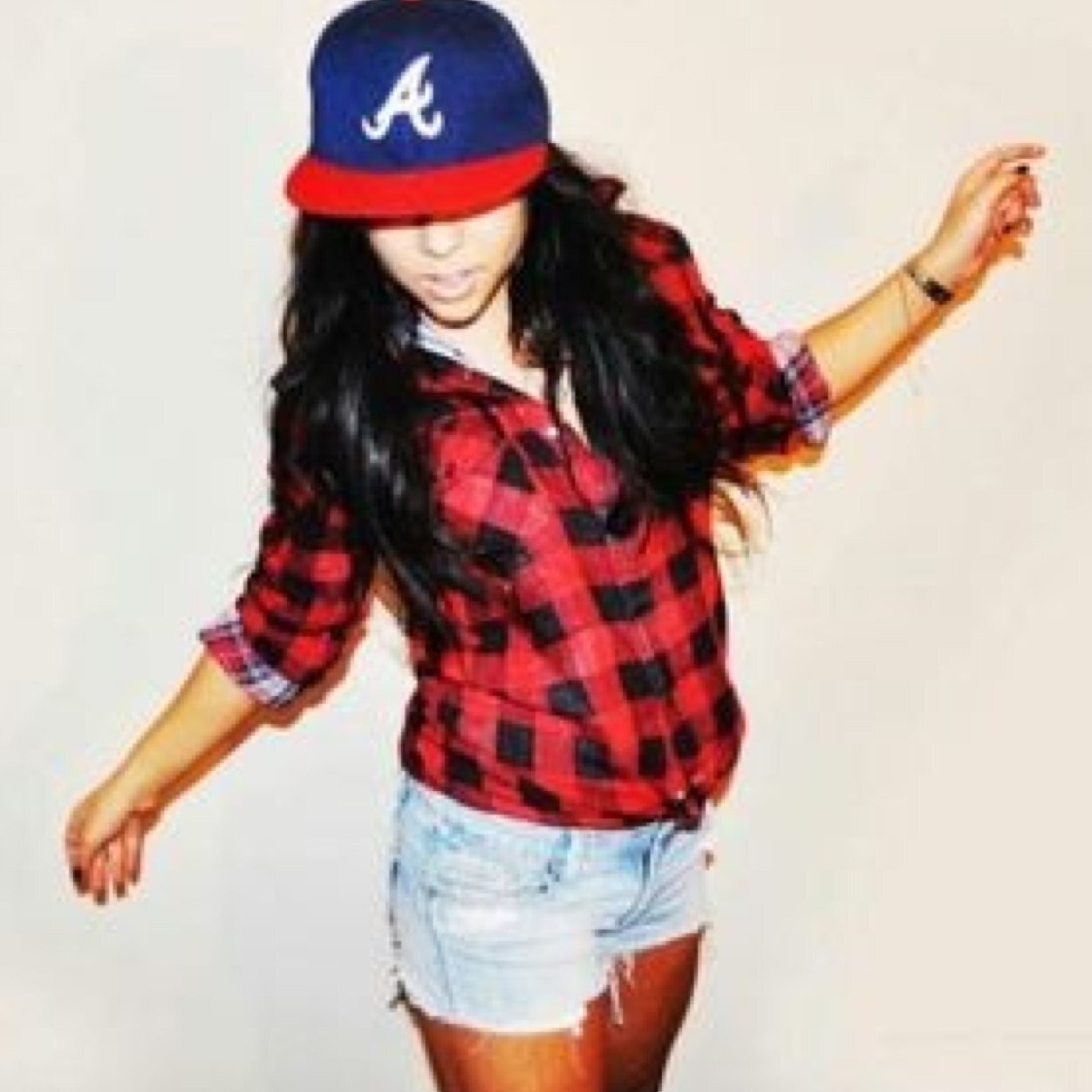 hello everyone follow me and i follow back this is @freakyteens1