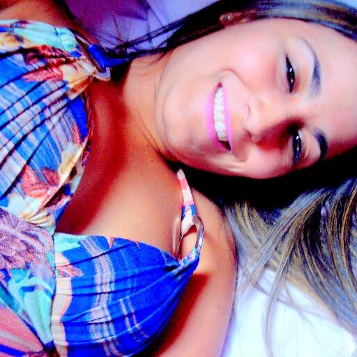 Tendo amor e saúde da vida eu não reclamo, amo a vida que levo, e levo a vida que amo!