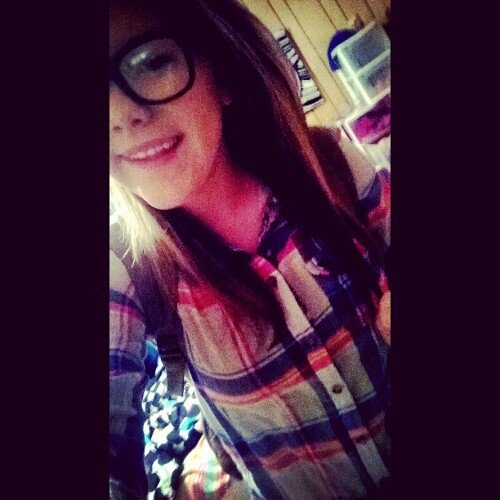 lynseytaylor12's profile picture. Nashville Arkansas ! ✨ Southern Girls do it better . If mud ain't flying you ain't trying . Never Sink ⚓ Live life to the Fullest