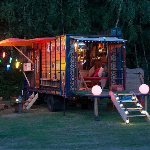 Bespoke,unique,romantic luxury glamping holidays