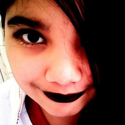 Hola! yo soy Michelle me gusta de todo tipo de musica más el rock *-* soy fanatica de las creepypastas me encantan oh and I speak english :D Go To Sleep *-*