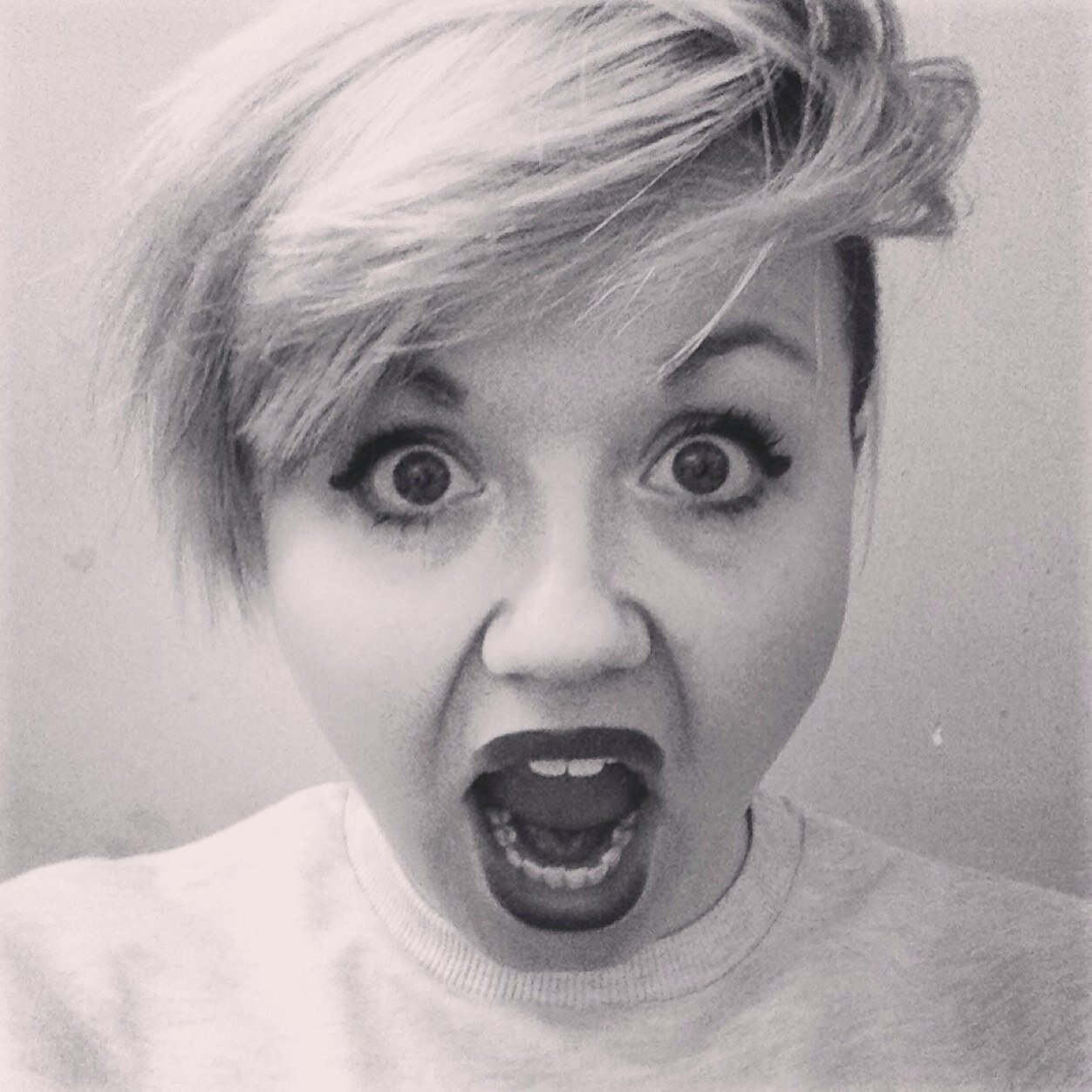 Kimbolinakat's profile picture. I'm rapping about big screen T.V's, blondes, 40's and bitches.