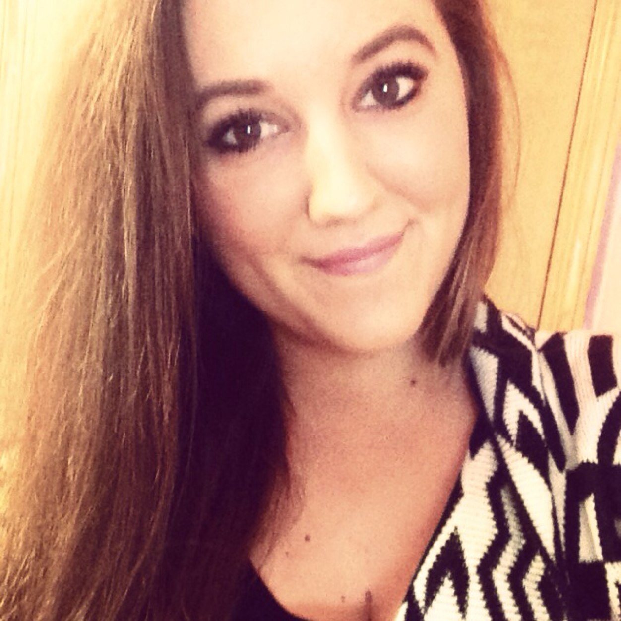 _sm_denzer's profile picture. Forget the days troubles; Remember the days blessings.