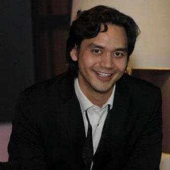 International Consultant & Entrepreneur