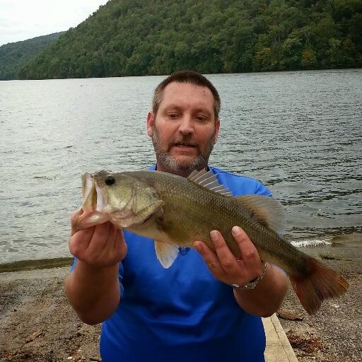 cashleonard777's profile picture. Avid supporter of everything Fishing