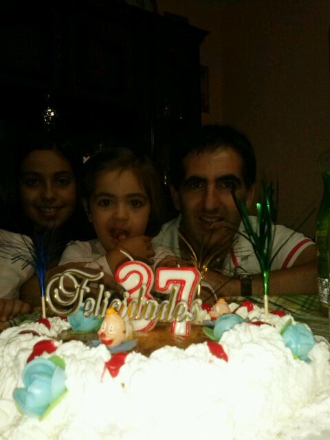 beni_top's profile picture. 