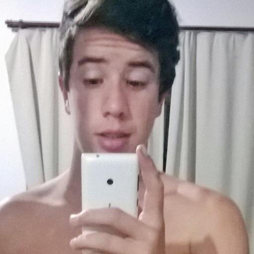 Eu e você, tem muita coisa pra viver. Tem muita historia pra contar.
